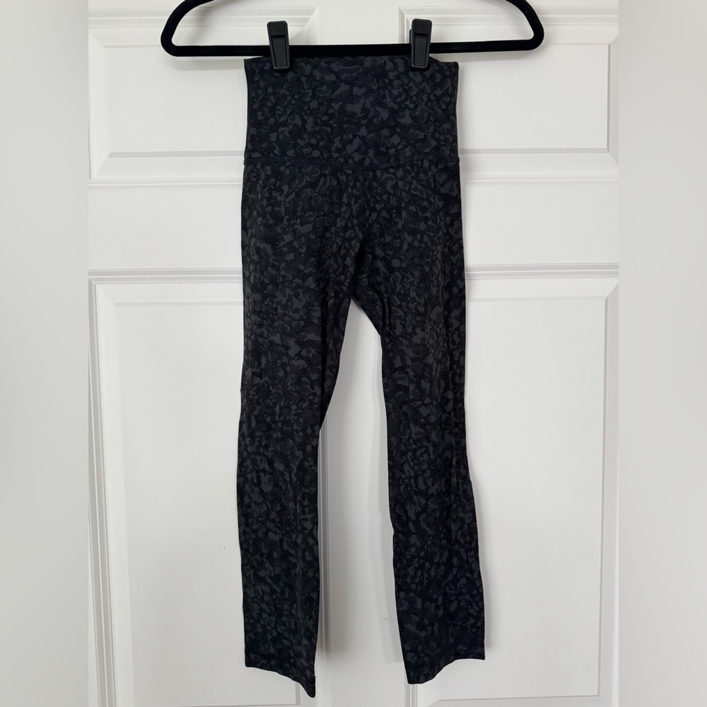 Lululemon Align Crop 21” Legging Wild Thing Camo